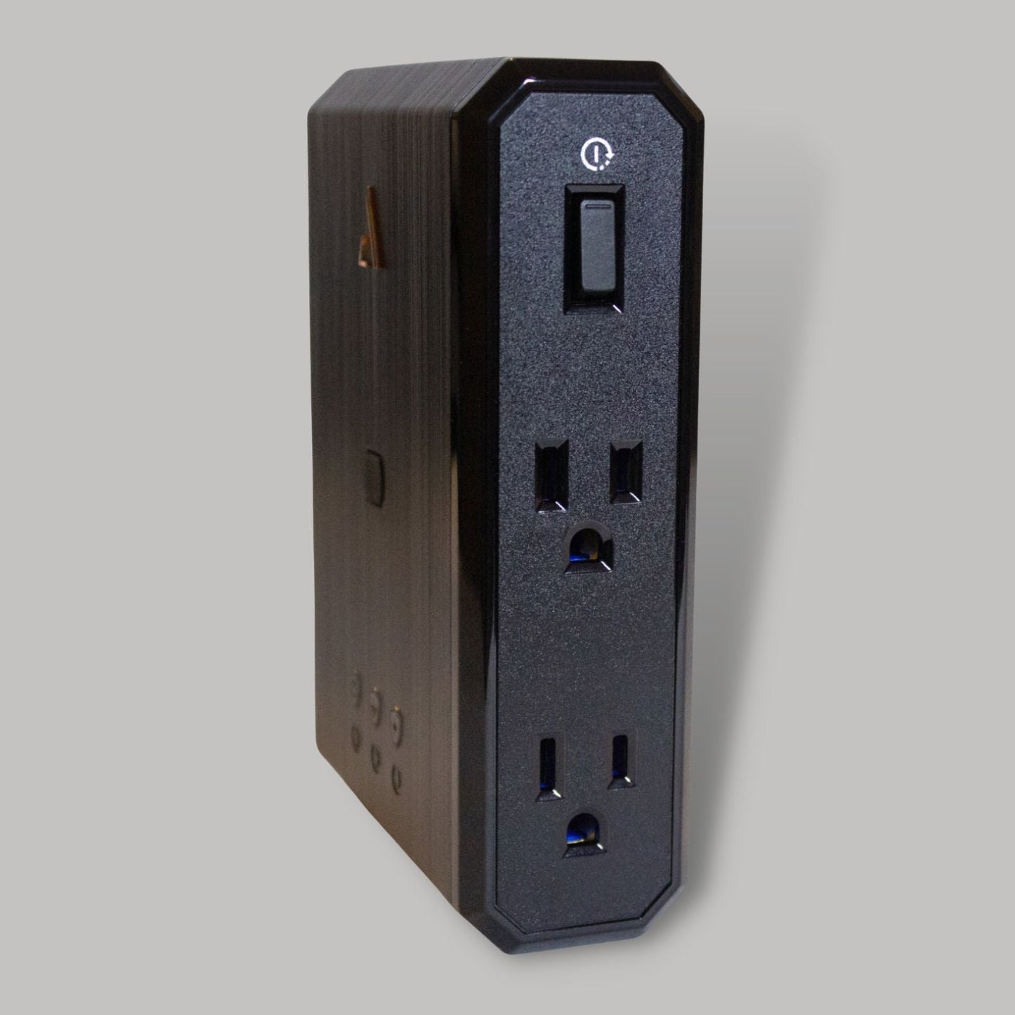 Austere Audio III Series Power 4-Outlet with Omniport USB