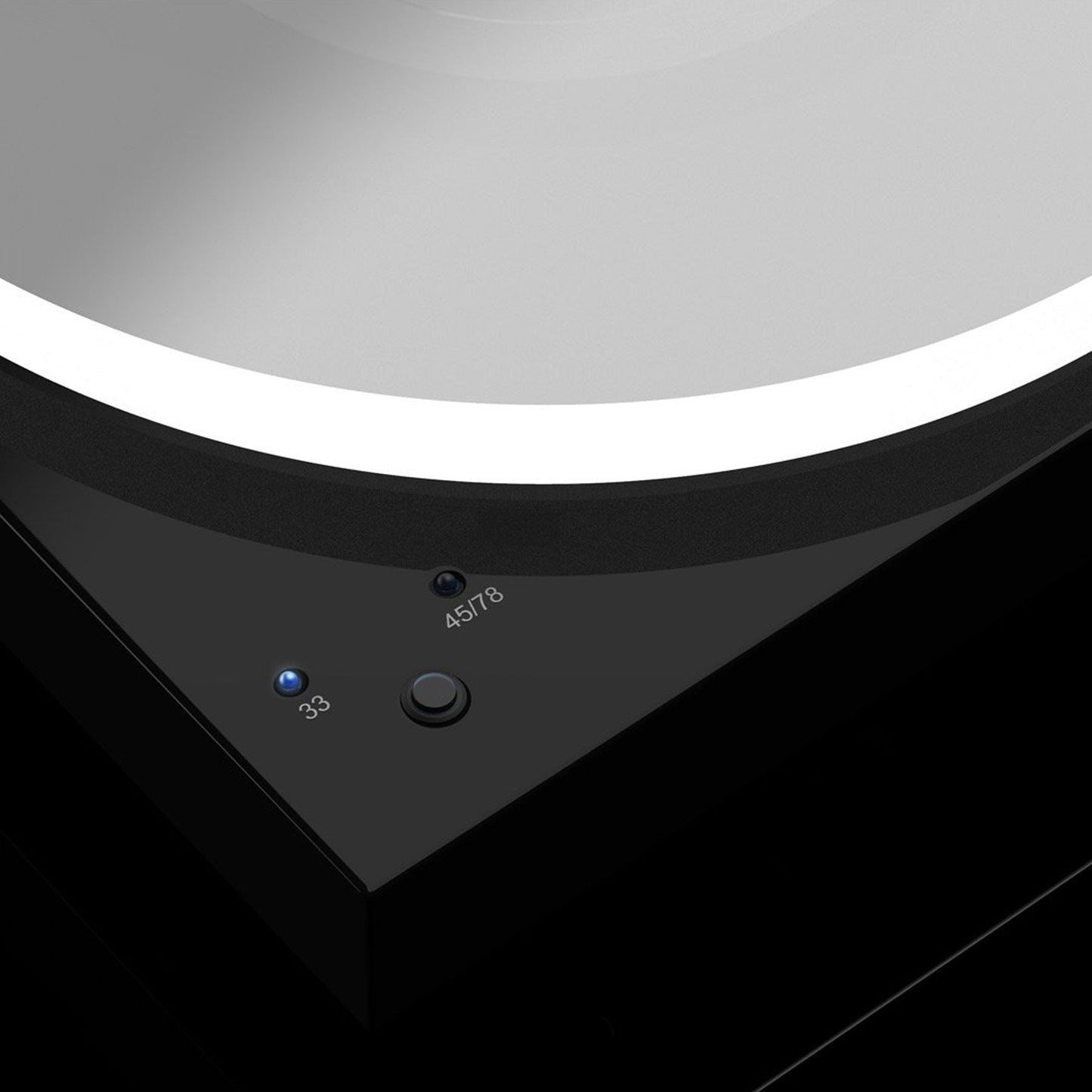 Pro-Ject: X1 B Turntable